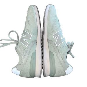 New Balance Womens 696 Suede Mesh Running Classic Sneaker Shoes Sea Foam Green S